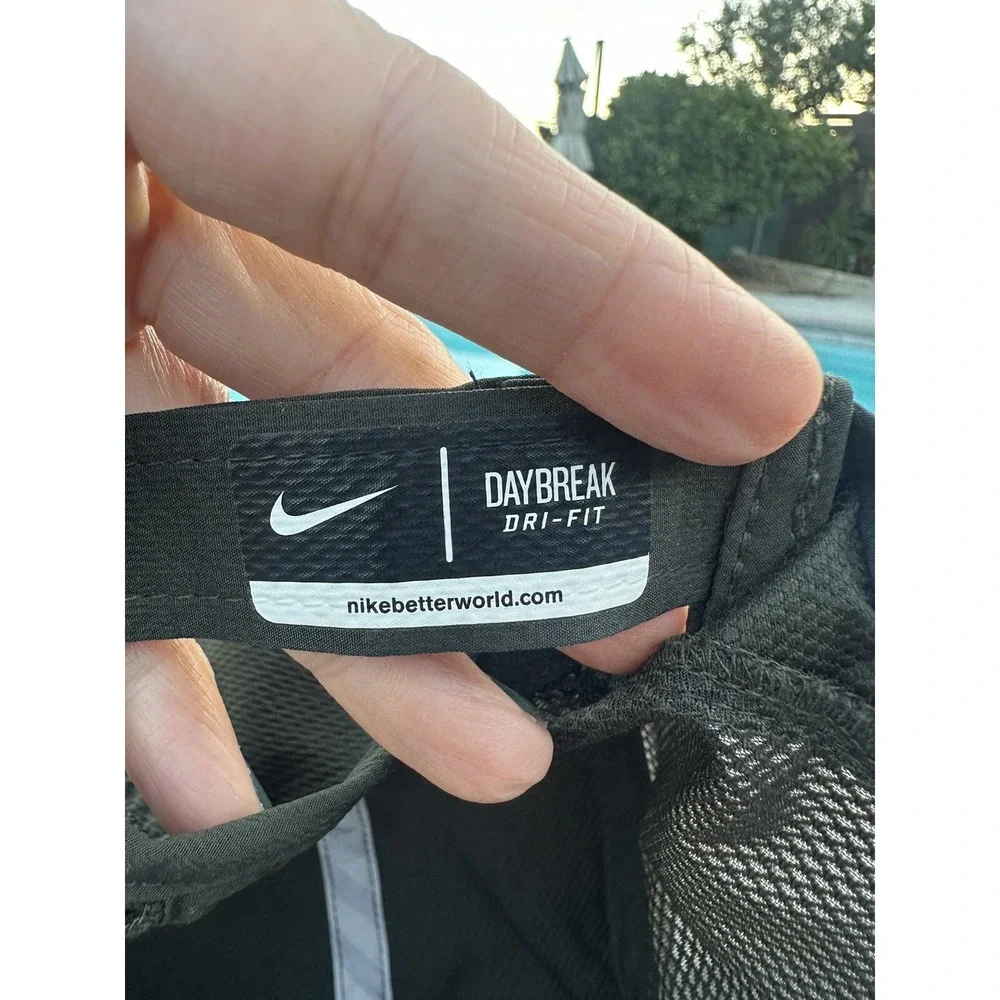 *Nike Daybreak* Dri-Fit Mesh 5-Panel Running Cycling Hat‎  Adjustable Tailwind